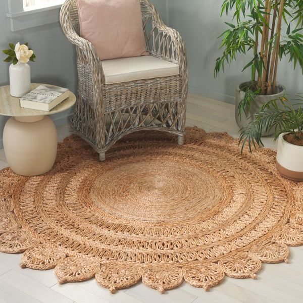 Safavieh Natural Fiber Area Rug - Luxurious Hand-woven Jute For Cozy Living Spaces, Timeless Elegance Natural Jute Nf603a-3r