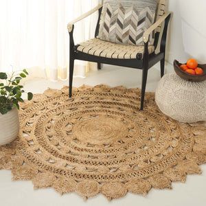 Safavieh Natural Round Jute Area Rug - Handwoven, Earthy Elegance Enhances Any Room's Aesthetic Charm Natural Jute Nf607a-5r