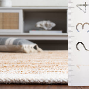 Safavieh Natural Hand-woven Runner Rug - Elegant Eco-friendly Design For Stylish Home Decor & Comfort Natural ,Ivory 70% Jute,20% Wool,10% Cotton Nf608a-5