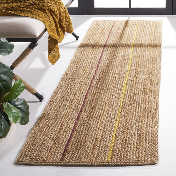 Safavieh Natural Fiber Area Rug - Elegant Eco-friendly Design With Gold Accents For Chic Home Décor Enhancement Natural ,Gold Jute Nf810d-6sq