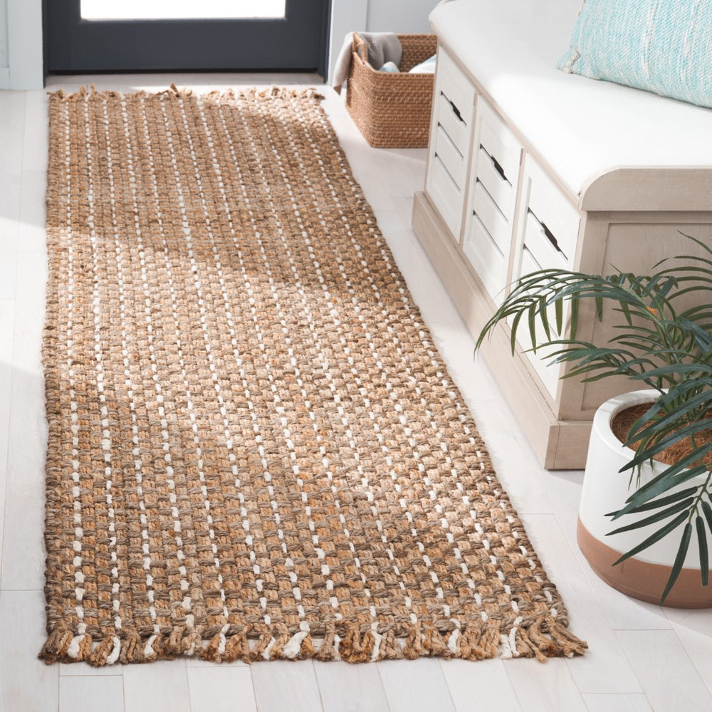Safavieh Natural Fiber 820 NF820 Hand Woven Natural Fiber Rug Natural / Ivory NF820A-8