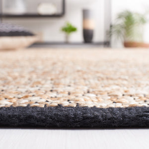 Safavieh Natural Fiber 832 Hand Woven Natural Fiber Rug Natural / Black NF832A-9