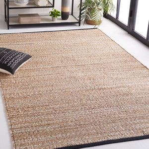 Safavieh Natural Fiber 832 Hand Woven Natural Fiber Rug Natural / Black NF832A-9