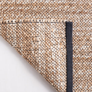 Safavieh Natural Fiber 832 Hand Woven Natural Fiber Rug Natural / Black NF832A-9