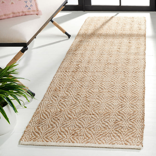 Safavieh Natural Fiber 833 Hand Woven Natural Fiber Rug Natural / Beige NF833A-9