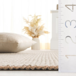 Safavieh Natural Fiber Area Rug - Elegant Flatweave Design, Eco-friendly Comfort, Timeless Style For Your Home Green 60% Wool & 40% Jute Nf842y-5