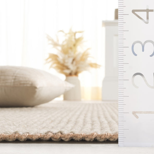 Safavieh Natural Fiber Area Rug - Handcrafted Flatweave Elegance For Sustainable Home Décor And Style Green 60% Wool & 40% Jute Nf842y-6