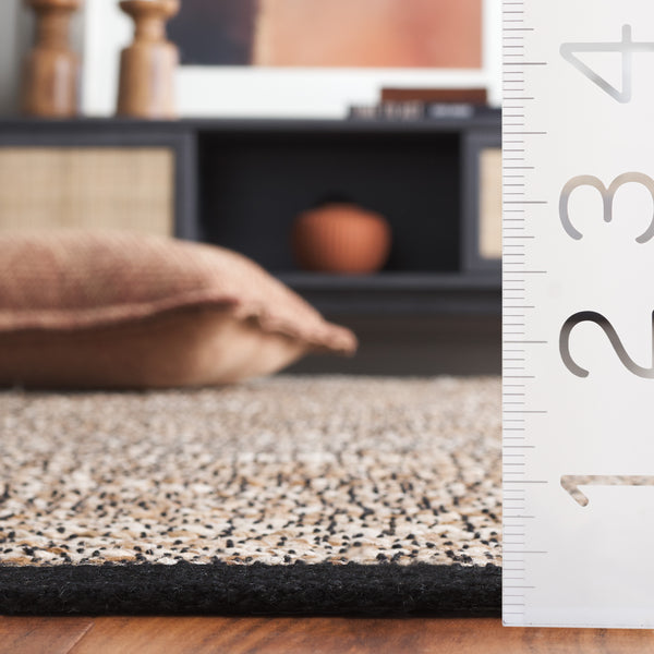 Safavieh Natural Fiber Area Rug In Elegant Taupe With Timeless Striped Pattern For Stylish Home Decor Taupe ,Bleach 80% Jute,20% Cotton Nf865e-6