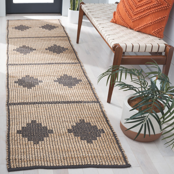 Safavieh Natural Fiber Area Rug - Artisan Crafted Jute Design For Timeless Elegance And Eco-friendly Living Natural ,Grey Jute Pile Nf878f-3