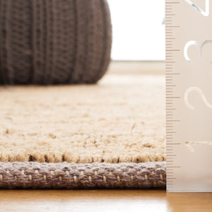 Safavieh Natural Fiber 953 NF953 Hand Woven Natural Fiber Rug Natural / Black NF953A-5