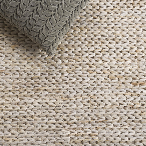 Safavieh Natural Handwoven Jute Area Rug - Timeless Sophistication And Comfort For Any Home Decor Style Silver Jute Nf954g-5