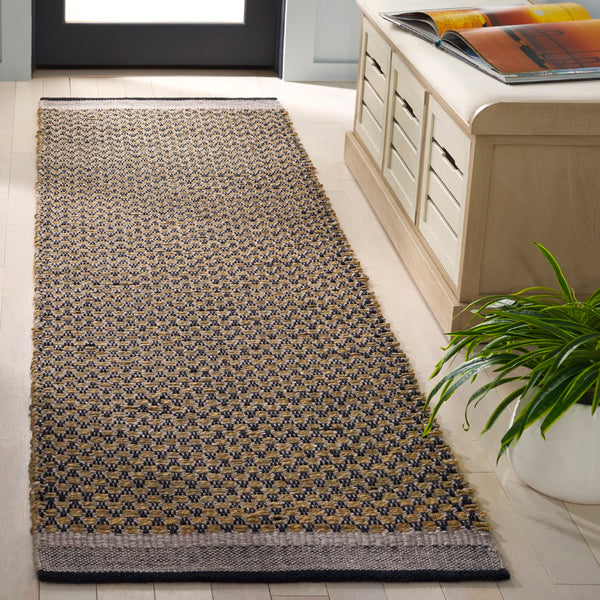 Safavieh Natural Fiber Area Rug - Handwoven Seagrass, Cotton & Wool For Timeless Style And Comfort Natural ,Black 60% Seagrass,20% Cotton,20% Wool Nfb201a-4