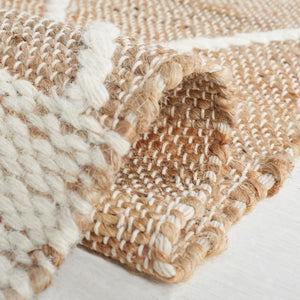 Safavieh Natural Fiber 277 Hand Woven 60% Jute, 20% Wool, 20% Cotton Natural Fiber Rug Natural / Ivory NFB277A-8