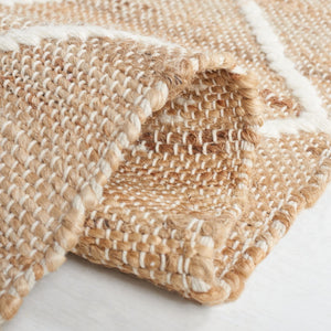 Safavieh Natural Fiber 278 Hand Woven 60% Jute, 20% Wool, 20% Cotton Natural Fiber Rug Natural / Ivory NFB278A-8
