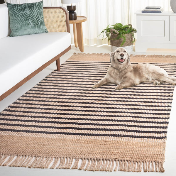 Safavieh Natural Handwoven Area Rug With Striped Design – Elegant Jute And Cotton Blend For Stylish Spaces Natural ,Black 70% Jute 30% Cotton Nfb325z-5