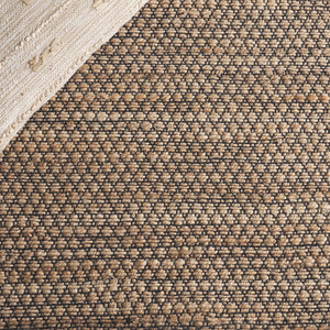 Safavieh Natural Handwoven Jute Runner Area Rug - Elegant Indian Craftsmanship For Timeless Home Décor Natural ,Black 60% Jute & 40% Cotton Nfb328z-5
