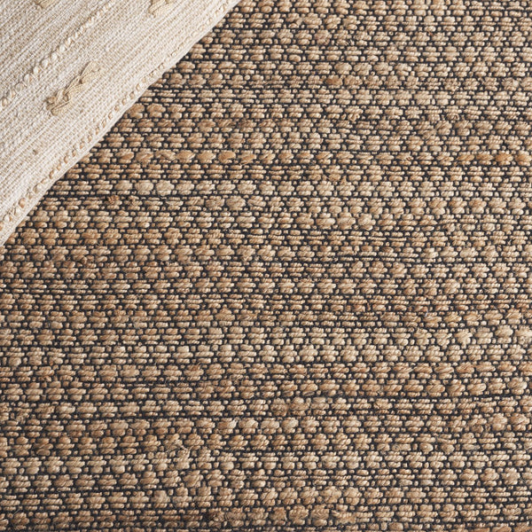 Safavieh Natural Handwoven Jute Runner Area Rug - Elegant Indian Craftsmanship For Timeless Home Décor Natural ,Black 60% Jute & 40% Cotton Nfb328z-5
