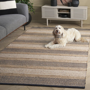 Safavieh Natural Fiber Handwoven Area Rug - Luxurious Jute & Cotton Blend For Elegant Home Décor Style Natural ,Black 60% Jute & 40% Cotton Nfb329z-5