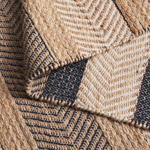 Safavieh Natural Fiber Area Rug - Handwoven Elegance And Comfort In Luxurious Jute And Cotton Blend Design Natural ,Black 60% Jute & 40% Cotton Nfb329z-8