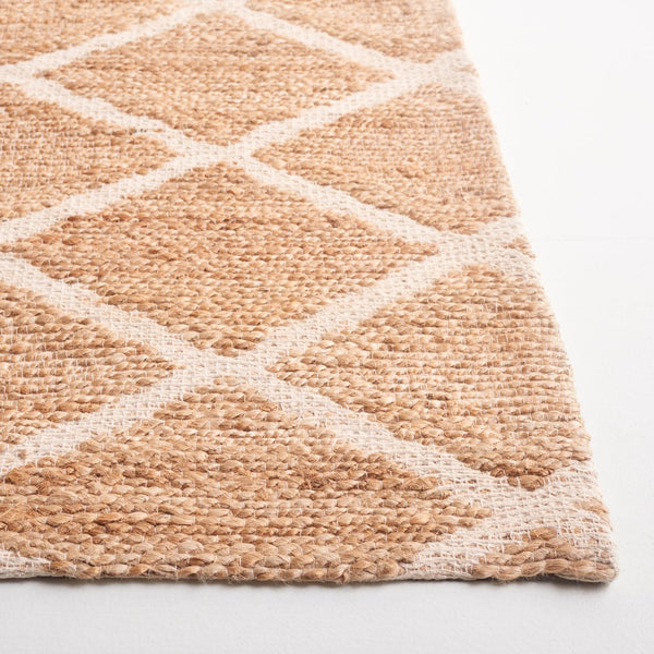 Safavieh Natural Fiber 657a Rug - Elegant Ivory Design, Eco-friendly Jute & Cotton Blend For Timeless Style Natural ,Ivory 80% Jute 20% Cotton Nfb657a-8