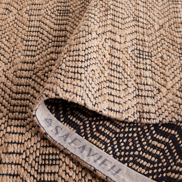 Safavieh Natural Fiber Area Rug – Handloomed Jute & Cotton Blend For Timeless Style And Elegance In Any Space Natural ,Black 80% Jute 20% Cotton Nfb659z-7r