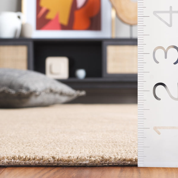 Safavieh Natural Runner Rug - Elegant Hand-tufted Jute And Cotton Design For Sophisticated Home Decor Gold 80% Jute 20% Cotton Nfb725d-5