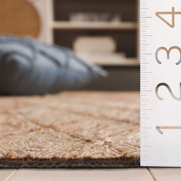 Safavieh Natural Hand-loomed Jute Area Rug - Artisanal Elegance With Textured Diamond Pattern For Cozy Spaces Natural Jute Pile Nfb825a-29