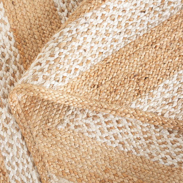 Safavieh Natural Jute Area Rug - Bohemian Elegance With Handcrafted Geometric Design For Cozy Spaces Natural ,Ivory Jute Nfb926a-8