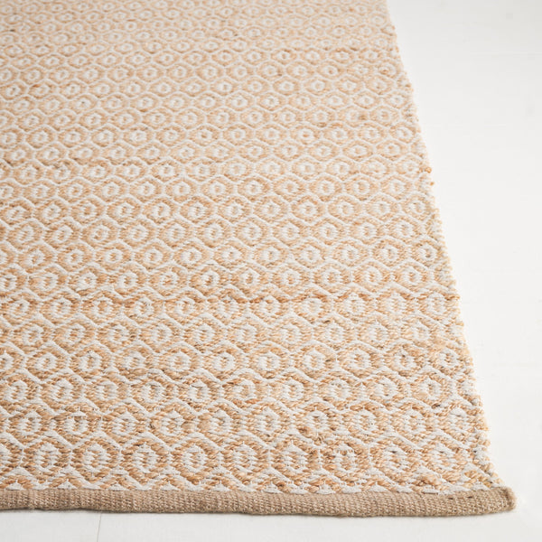 Safavieh Natural Handcrafted Jute Area Rug — Flat-Weave, Eco-Friendly Texture For Coastal, Modern & Rustic Homes 6'-0" x 6'-0" NFB977A-6SQ