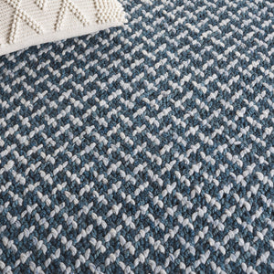 Safavieh Natural Fiber Couture 104f Modern Geometric Runner Rug - Elegant Hand Loomed Design For Your Home Blue ,Light Grey 45% Wool 30% Jute 20% Cotton 5% Polyster Nfc104m-5