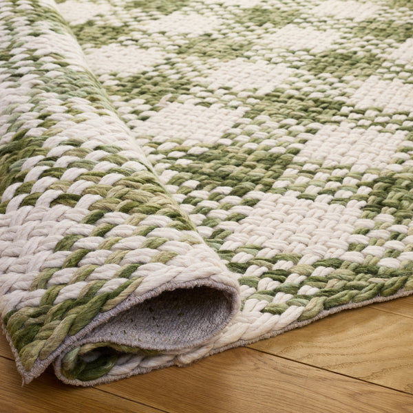 Safavieh Natural Handwoven Wool-Cotton Rug In Soothing Green Ivory — Low-Profile, Durable Artisanal Accent 3'-0" x 5'-0" NFC105Y-3