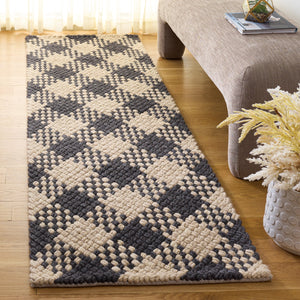 Safavieh Natural Handwoven Wool-Cotton Area Rug In Black Beige — Low-Profile Natural Fiber Elegance For Home Decor 3'-0" x 5'-0" NFC105Z-3