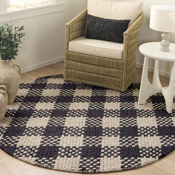 Safavieh Natural Handwoven Black & Beige Area Rug — Wool-Cotton Blend, Low-Profile 1/2" Pile, Durable Elegance 5'-0" x 8'-0" NFC105Z-5