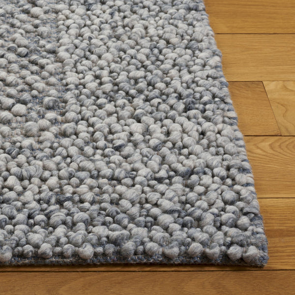 Safavieh Natural Handwoven Wool-Cotton Rug In Calming Blue And Ivory — Low-Profile, Durable, Scandinavian Chic 4'-0" x 6'-0" NFC106M-4