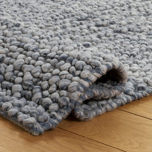 Safavieh Natural Handwoven Wool-Cotton Rug In Calming Blue And Ivory — Low-Profile, Durable, Scandinavian Chic 4'-0" x 6'-0" NFC106M-4