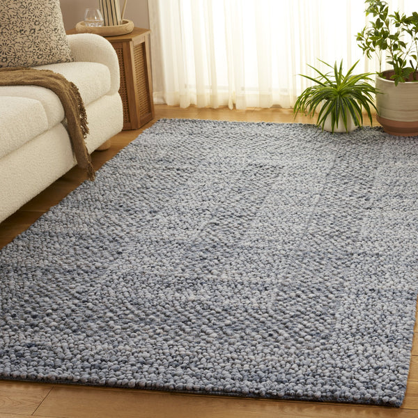 Safavieh Natural Handwoven Wool-Cotton Rug In Calming Blue And Ivory — Low-Profile, Durable, Scandinavian Chic 4'-0" x 6'-0" NFC106M-4