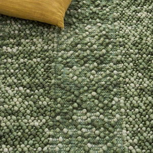 Safavieh Natural Green & Ivory Handwoven Runner — Scandinavian Texture, Low-Profile Wool Blend Durability 2'-3" x 8'-0" NFC106Y-28
