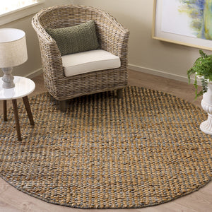 Safavieh Natural Handwoven Jute-Cotton Area Rug In Natural Silver — Textured, Durable, Coastal-Ready Accent 4'-0" x 6'-0" NFC110G-4