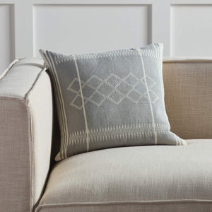 Jaipur Living Jaipur Living Sanis Handwoven Cotton Tribal Geometric Pillow Cover for Boho Interiors Light Gray / Cream 18" Square PLC102533
