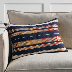 Jaipur Living Jaipur Living Patkai Handwoven Cotton Lumbar Pillow Naga Tribal Geometric Artisan Navy Down PLW103860