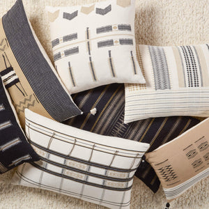 Jaipur Living Jaipur Living Handwoven Cotton Lumbar Pillow Cover Naga Tribal Stripe Boho Decor PLC102549
