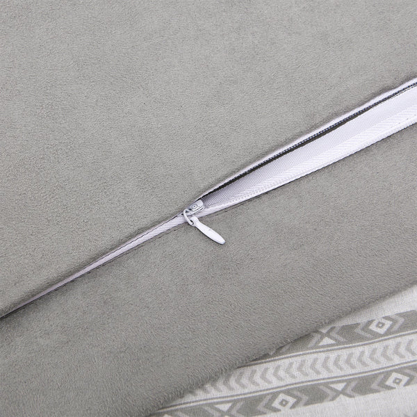 Hiend Accents Free Spirit Comforter Set - Transform Your Bedroom With Bohemian Charm And Southwestern Flair Gray,White Comforter Face, 100% Cotton,Back, 100% Cotton,Filling, 100% Polyester,Bedskirt, Skirt, 100% Polyester,Decking, 100% Polyester,Standard Sham, 100% Polyester(1pc) Nl1836-tw-oc