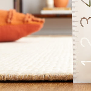 Safavieh Nomad Luxurious Wool-cotton Area Rug - Elegant Beige Ivory Design For Modern Home Décor Beige ,Ivory 70% Wool,30% Cotton Nmd801b-6