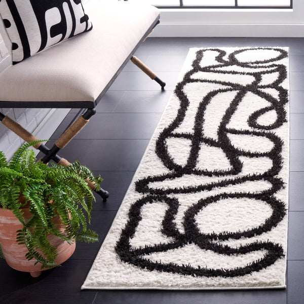 Safavieh Norway Modern Area Rug - Elegant Power-loomed Design For Hallways, Durable And Easy To Maintain Ivory ,Black Polyester Nor202a-26