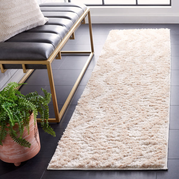 Safavieh Norway Premium Polyester Area Rug - Elegant Beige And Ivory Design For Sophisticated Spaces Beige ,Ivory Polyester Nor210b-8