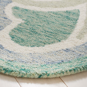Safavieh Novelty  107 Hand Tufted Floral Rug Grey / Green 5' x 5' Round