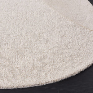 Safavieh Novelty Hand-tufted Area Rug In Luxurious Ivory And Beige – Elevate Your Home Décor Today! Ivory ,Beige 80% Wool 20% Viscose Nov150b-68s