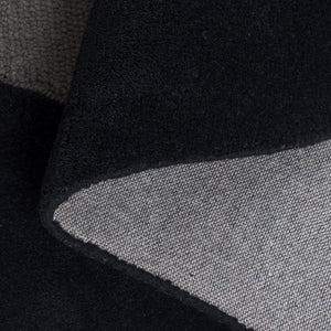 Safavieh Novelty Soft Hand-tufted Area Rug In Luxurious Wool And Viscose Blend For Elegant Home Décor Black ,Grey 80% Wool 20% Viscose Nov150z-58s