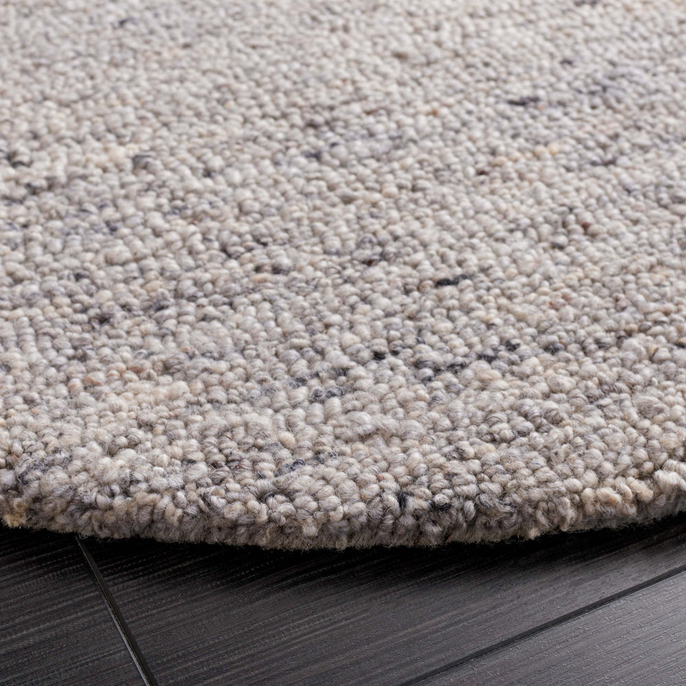 Safavieh Novelty 151 Hand Tufted Geometric Rug IIX Grey / Black NOV151F-55S