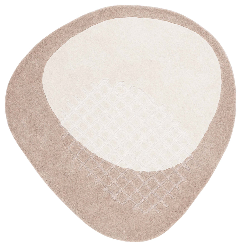 Safavieh Novelty 152 Hand Tufted Geometric Rug IIX Beige / Ivory NOV152B-55S